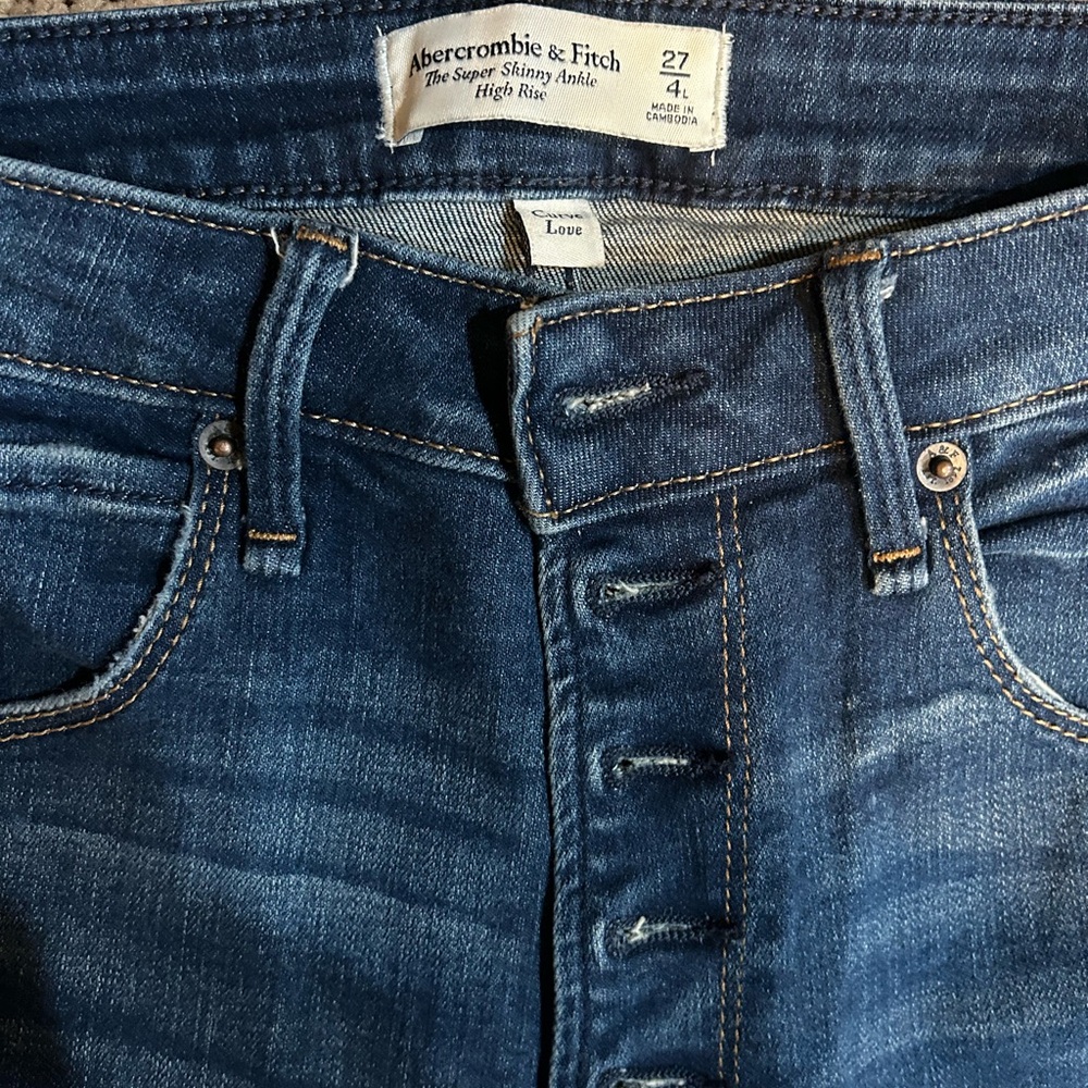 Abercrombie & Fitch women’s Jeans